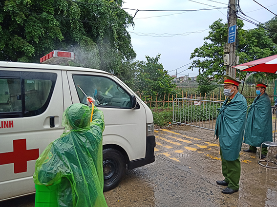 Siết an ninh, mạnh tay dập dịch tại Hạ Lôi